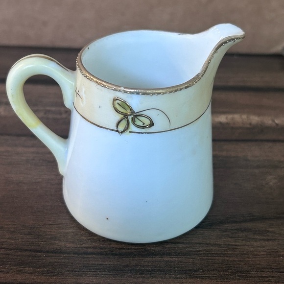 Vintage Hand Painted Nippon Sugar Bowl with Lid and Creamer Pitcher - Picture 9 of 11